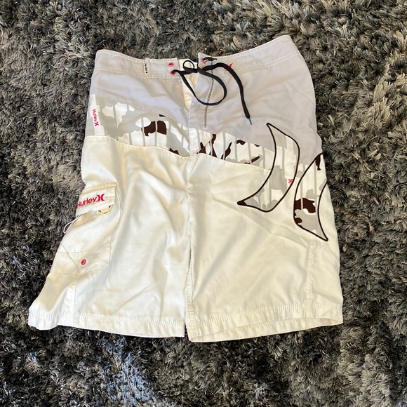 Hurley Swimming Trunks - Picture 1 of 4